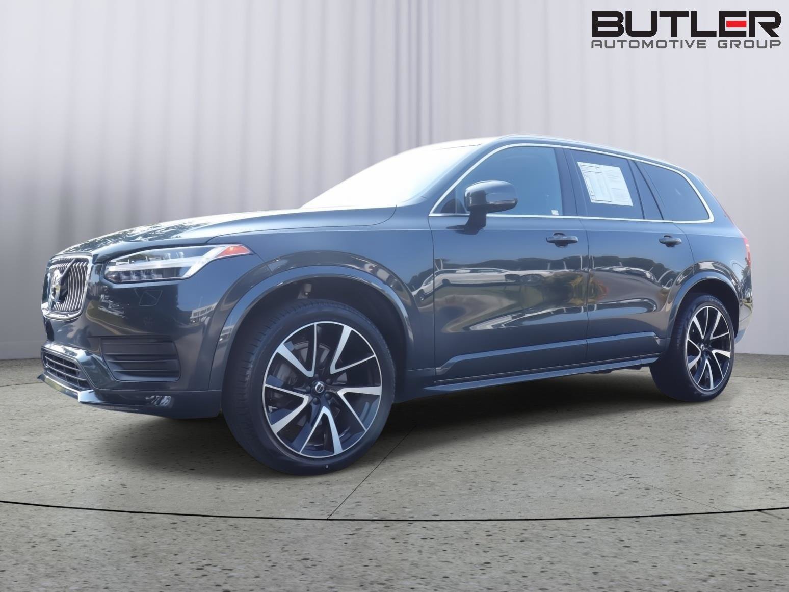 Used 2022 Volvo XC90 T6 Momentum w/ Advanced Package