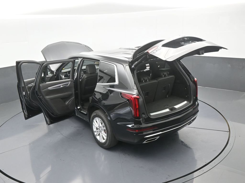 Used 2023 Cadillac XT6 Luxury image 71