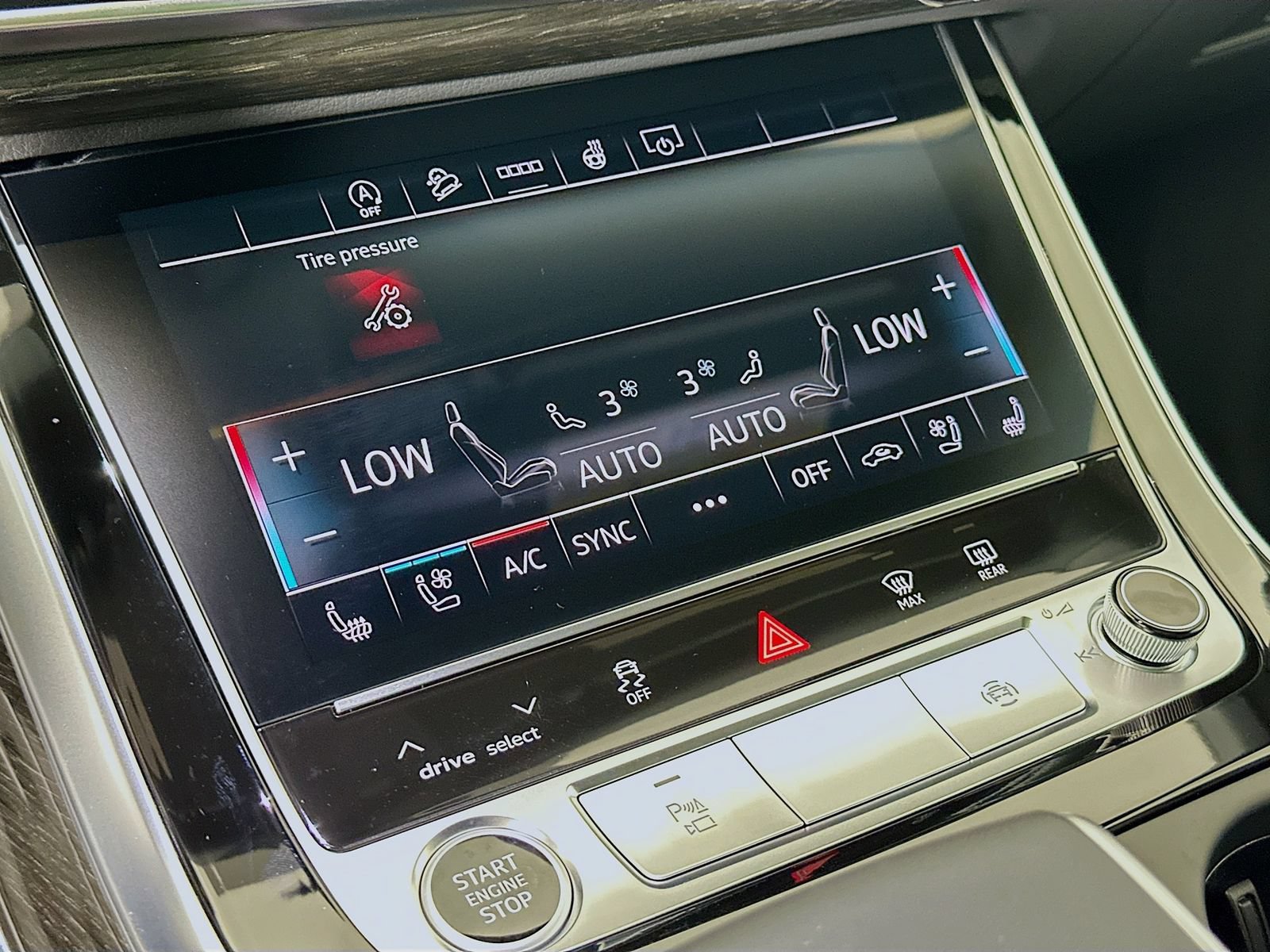 New 2026 Audi Q8 Premium Plus AWD/4WD image 25