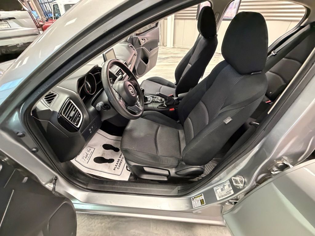 Used 2016 MAZDA MAZDA3 i Sport w/ Preferred Equipment Package image 49