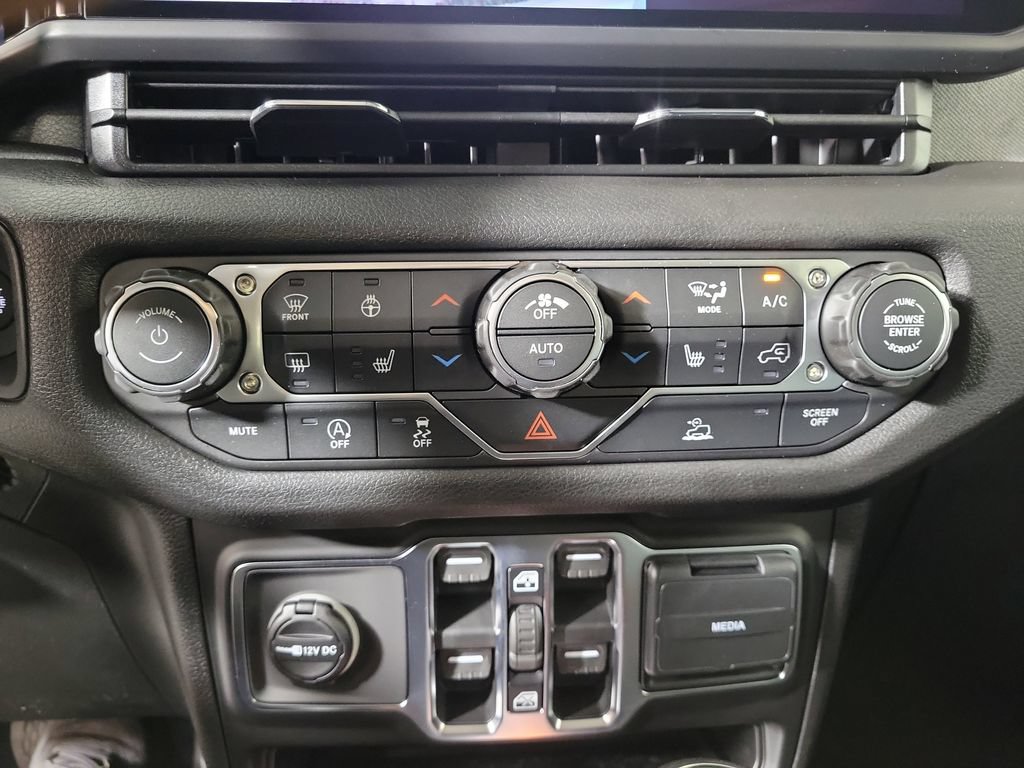 New 2026 Jeep Wrangler Unlimited Sport AWD/4WD image 22