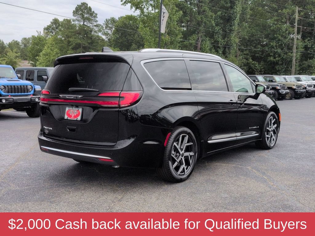 New 2027 Chrysler Pacifica Pinnacle w/ Theater Group FWD image 3