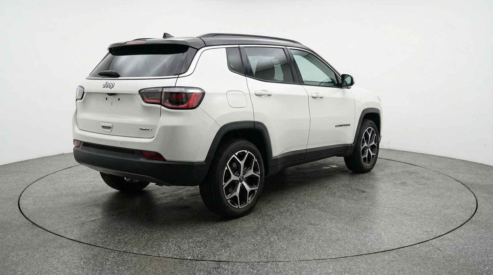 Used 2025 Jeep Compass Limited AWD/4WD image 9