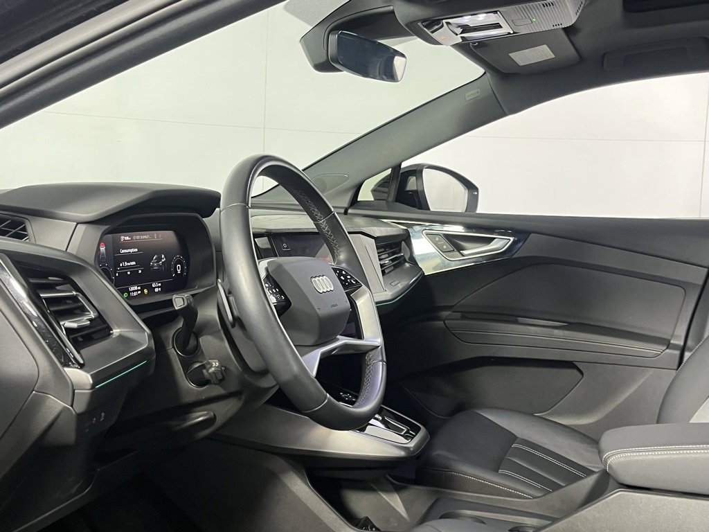 Used 2023 Audi Q4 e-tron Prestige image 15