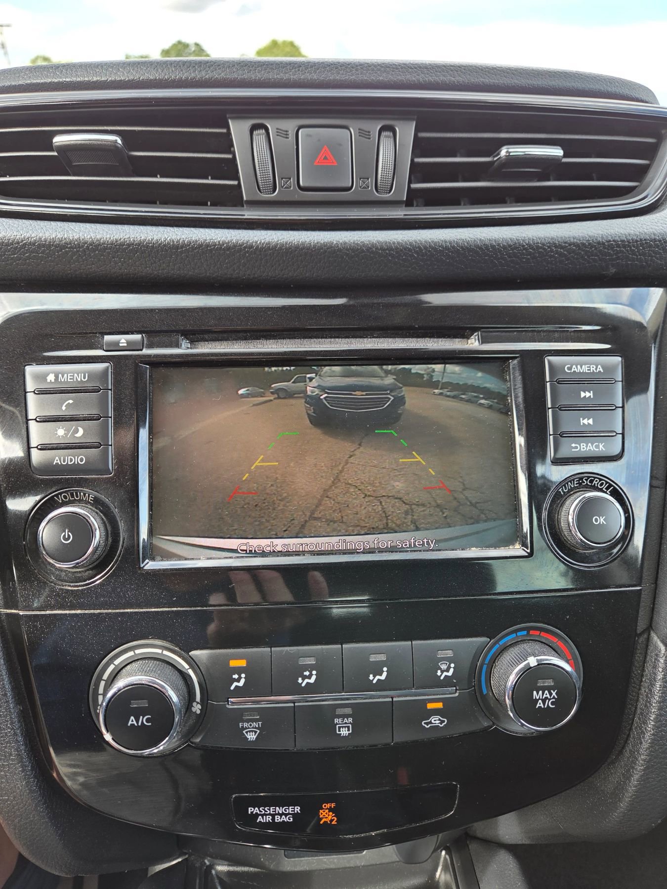 Used 2019 Nissan Rogue S FWD image 27