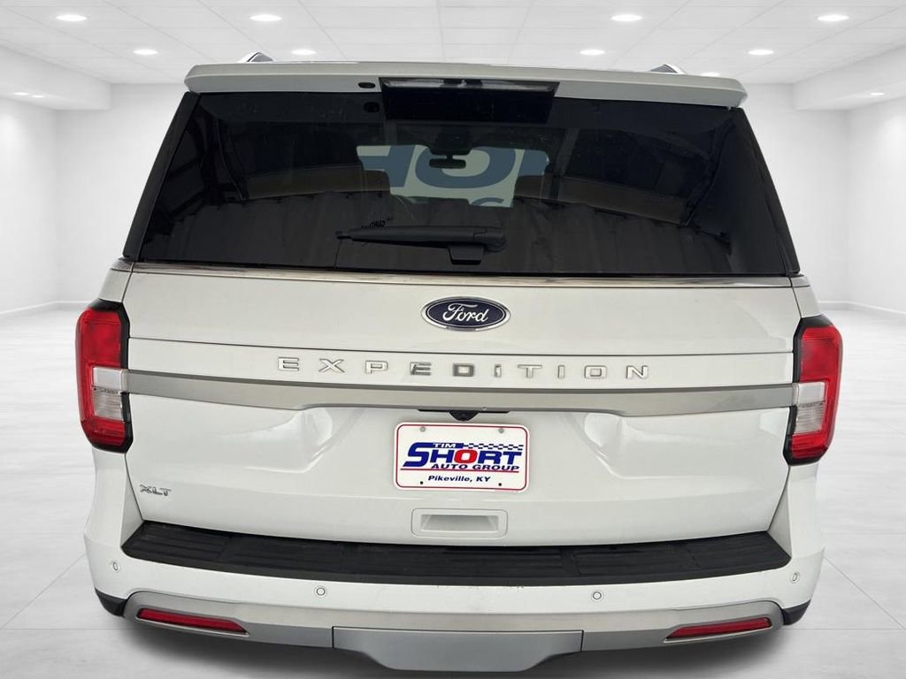 Used 2024 Ford Expedition XLT image 6