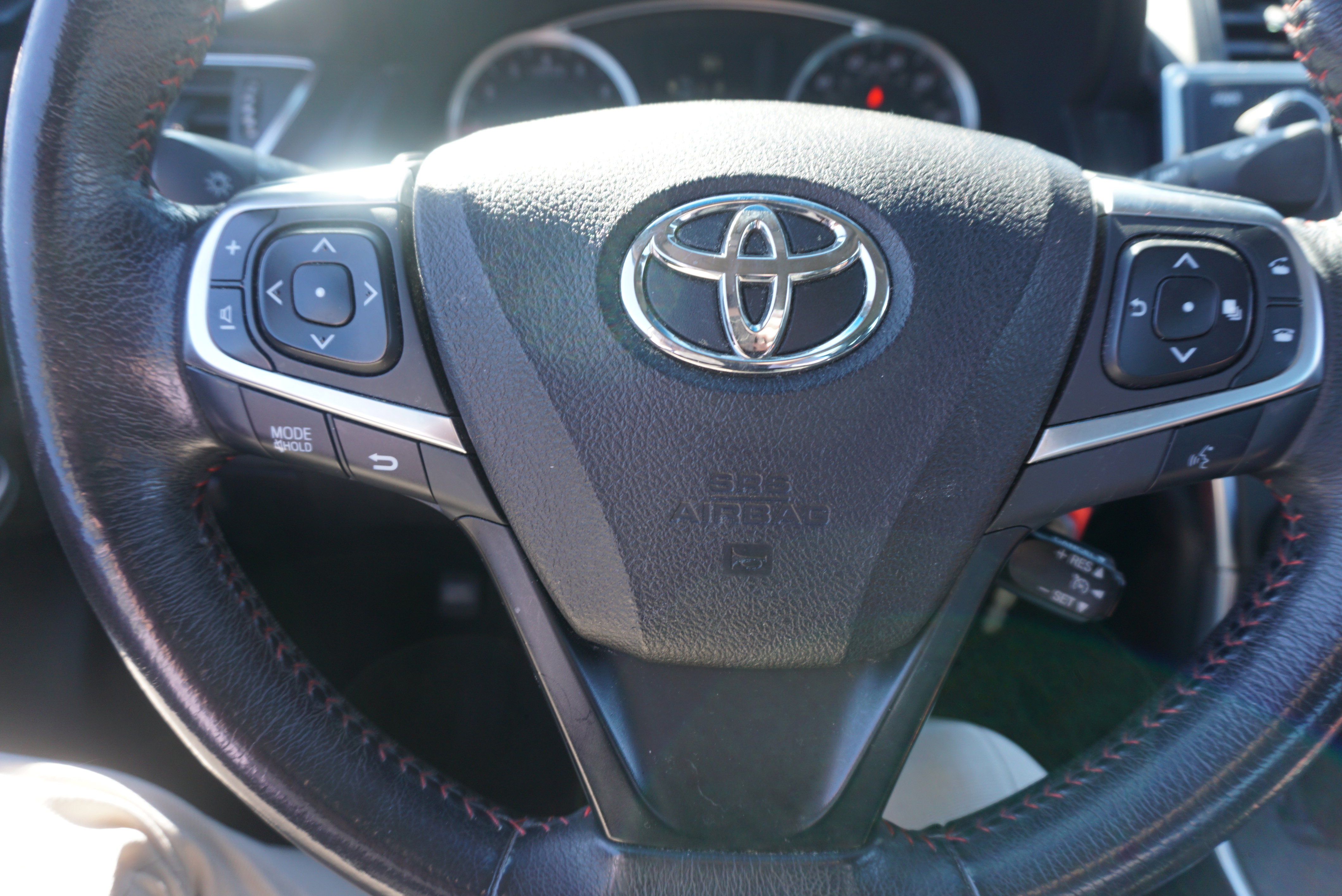 Used 2017 Toyota Camry SE image 8