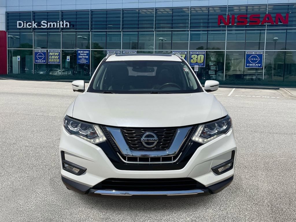 Used 2018 Nissan Rogue SL w/ Premium Package FWD image 3