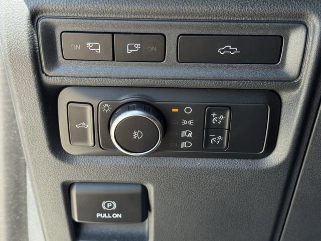 Used 2022 Ford F150 XLT w/ Equipment Group 302A High RWD image 25