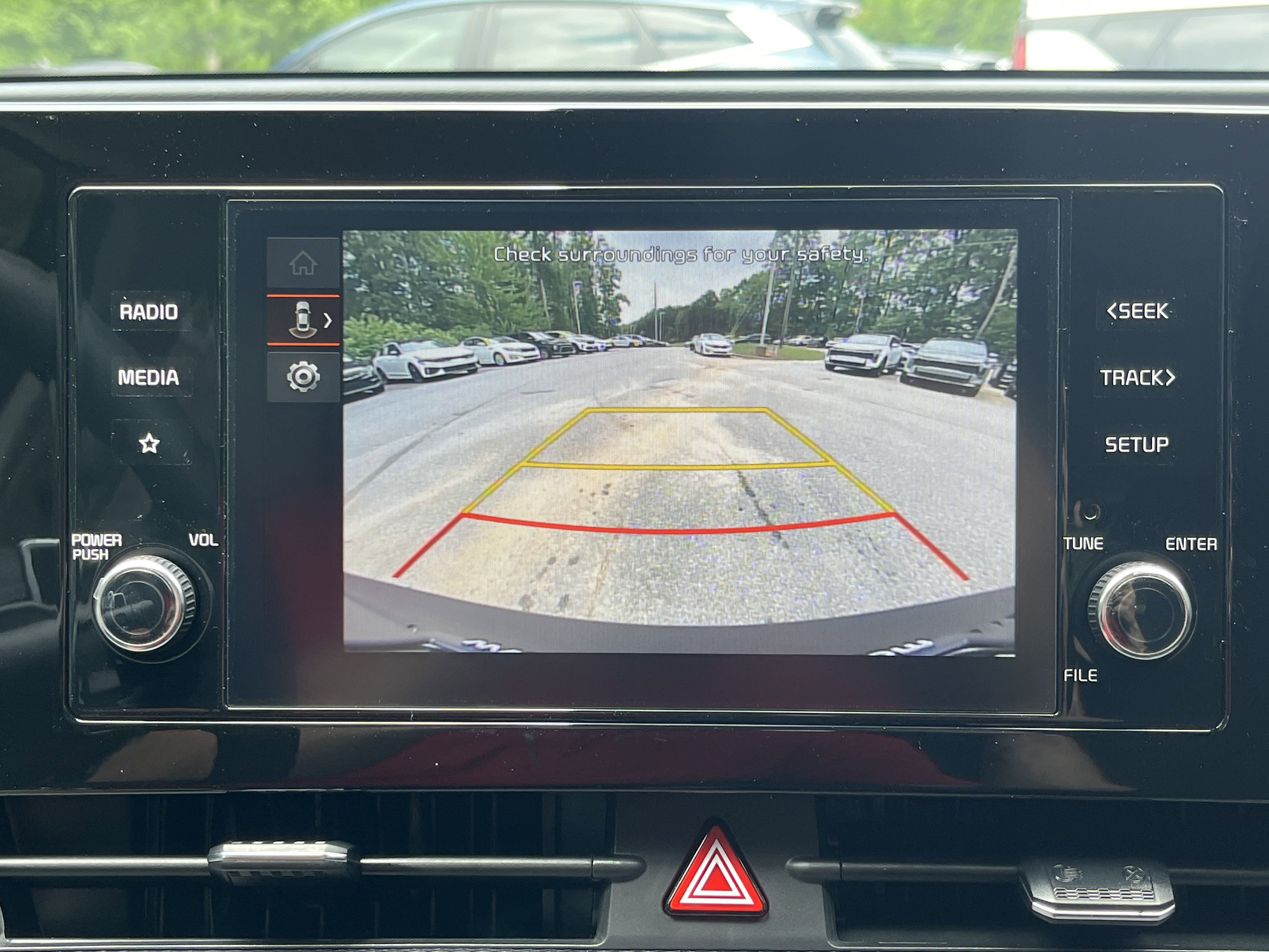 New 2025 Kia Sportage LX image 5