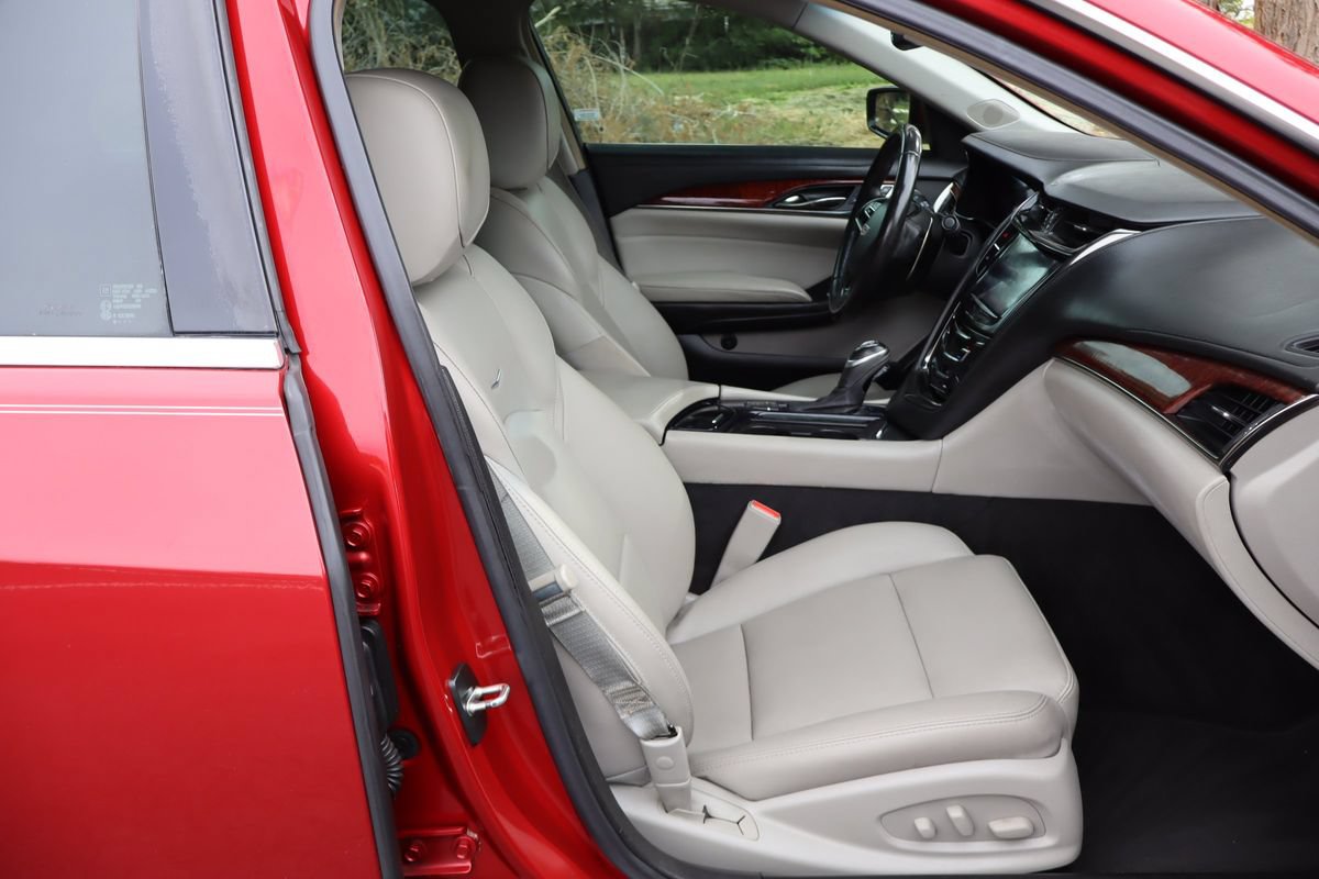 Used 2017 Cadillac CTS Sedan RWD image 22