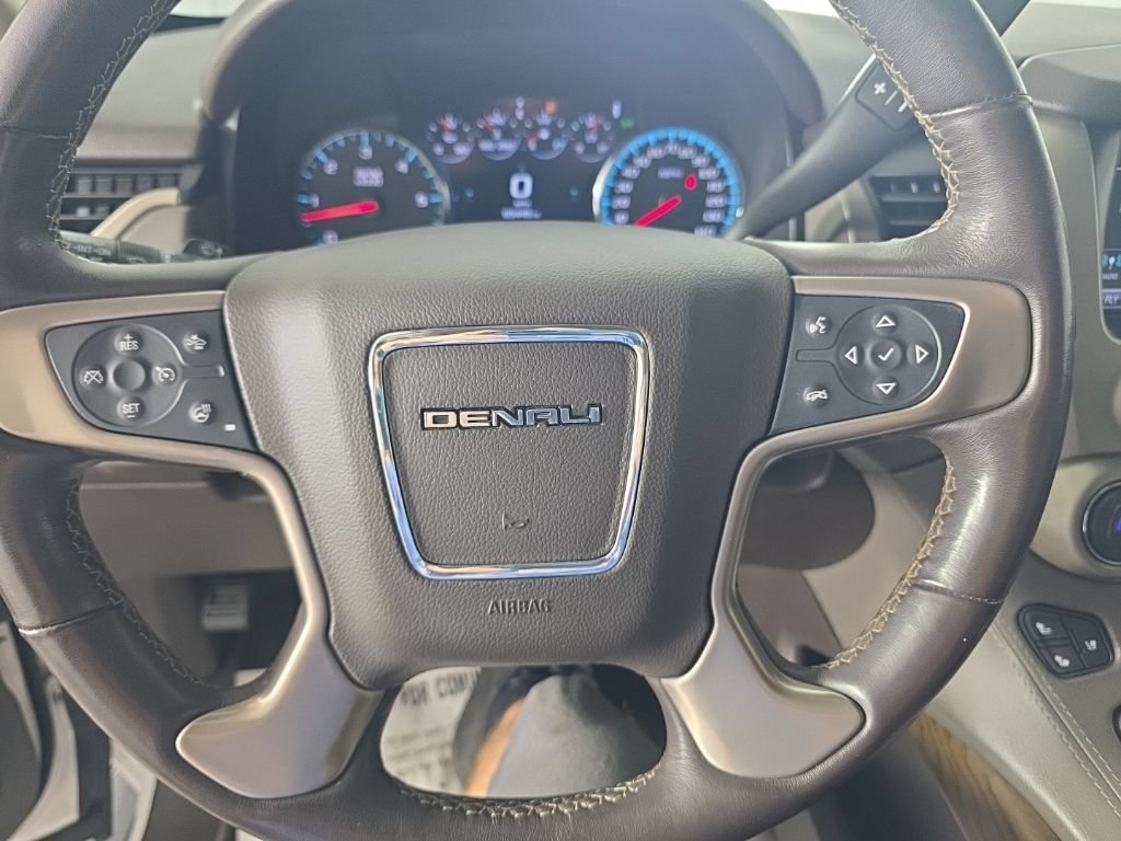 Used 2020 GMC Yukon Denali w/ Denali Premium Package AWD/4WD image 28