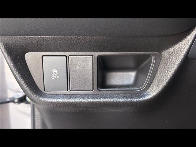 Certified 2026 Honda HR-V EX-L image 32