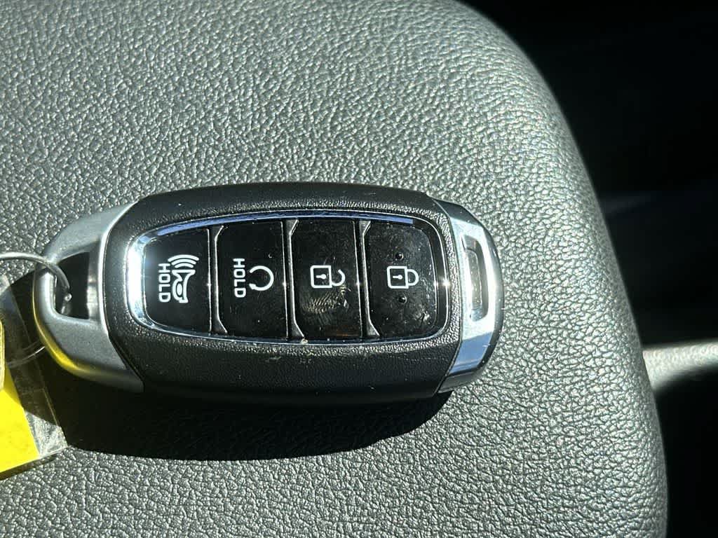 Used 2023 Hyundai Kona SEL FWD image 27