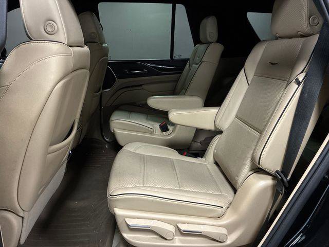 Used 2023 Cadillac Escalade Premium Luxury RWD image 57