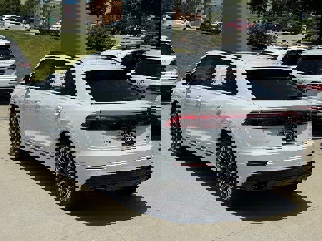 New 2025 Audi Q8 Premium Plus image 11