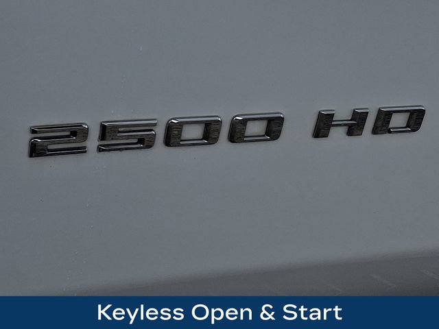 Used 2022 Chevrolet Silverado 2500 LTZ w/ LTZ Premium Package image 34