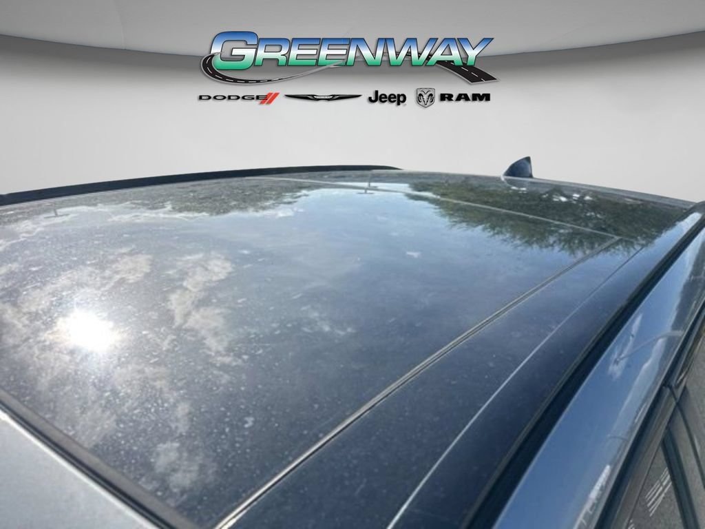 Used 2020 Jaguar F-PACE R-Sport AWD/4WD image 35