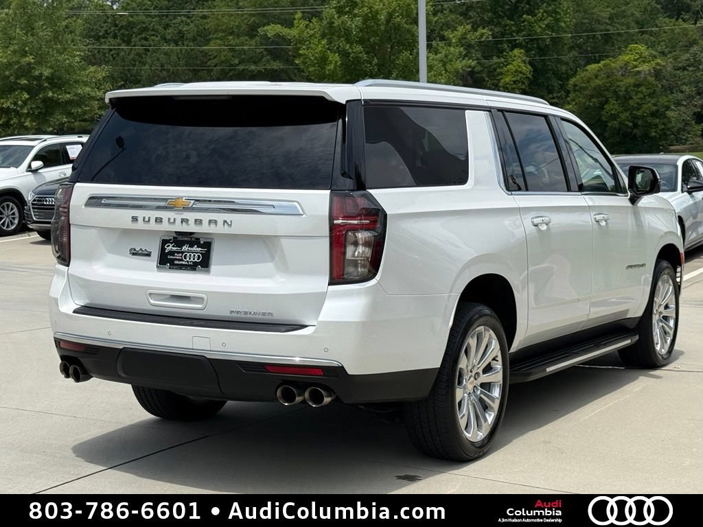 Used 2024 Chevrolet Suburban Premier w/ Premium Package AWD/4WD image 15