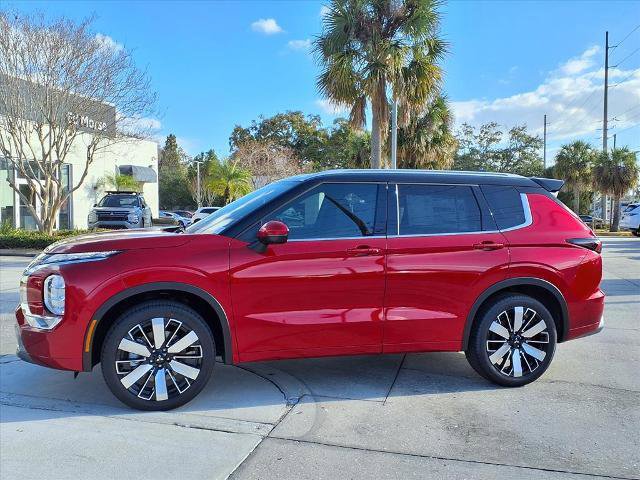 New 2026 Mitsubishi Outlander SEL image 2