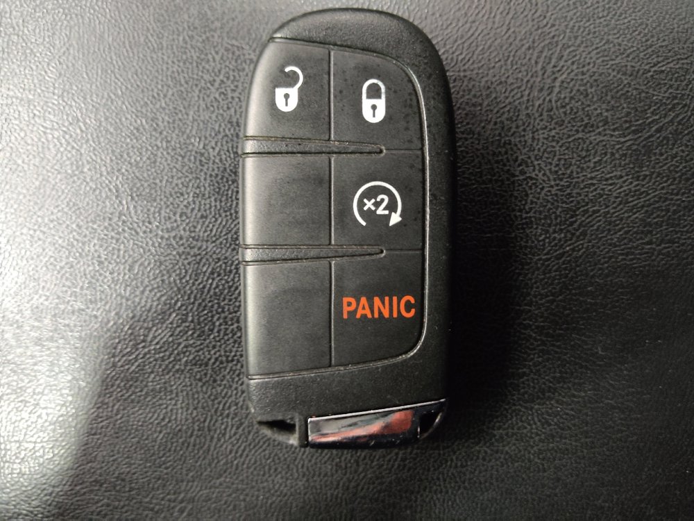 Used 2019 Jeep Compass Latitude w/ Cold Weather Group image 32