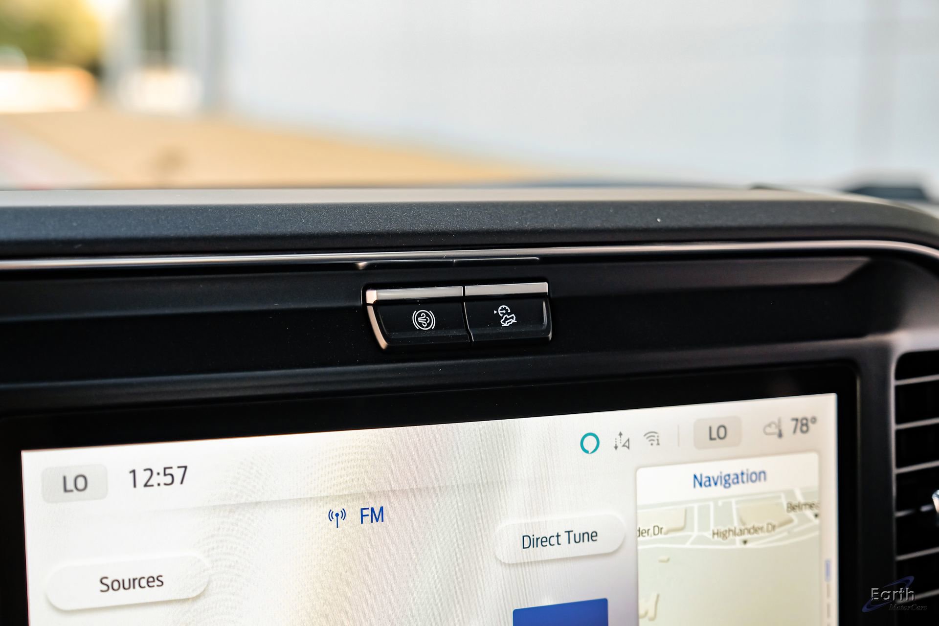 Used 2026 Ford F450 Platinum w/ FX4 Off-Road Package image 82