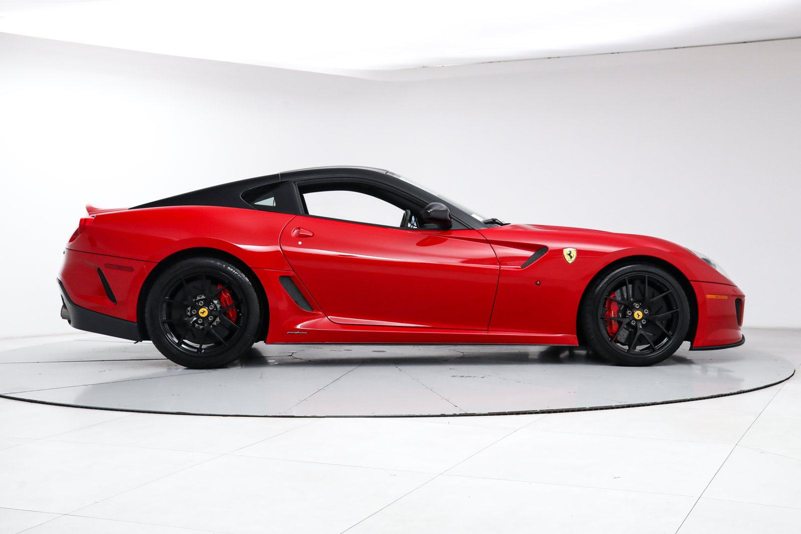 Used 2011 Ferrari 599 GTO RWD image 9