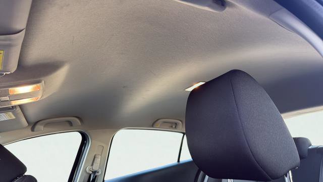 Used 2018 MAZDA MAZDA3 Sport FWD image 13