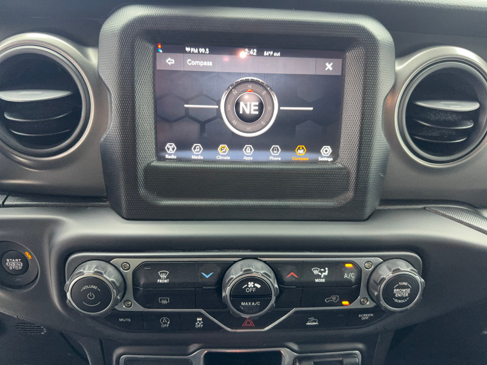 Used 2023 Jeep Wrangler Unlimited Sport AWD/4WD image 27