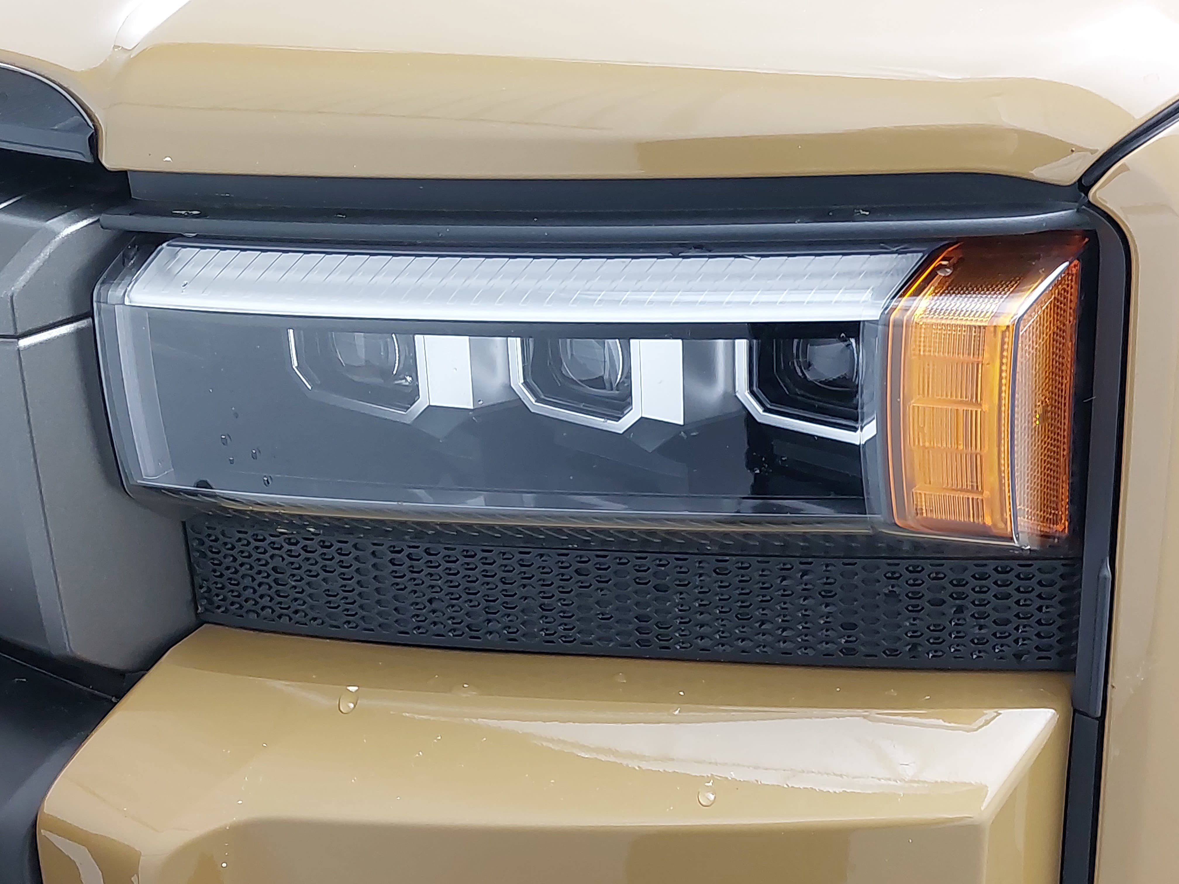 Used 2024 Toyota Land Cruiser image 32