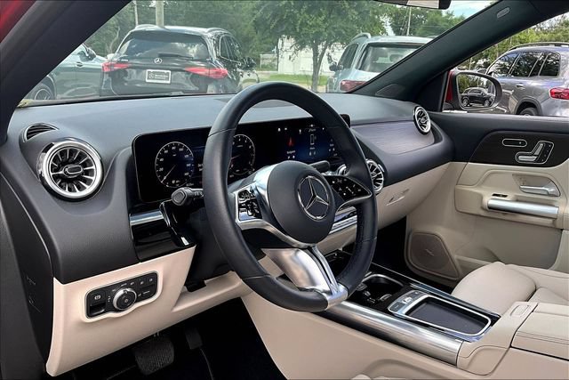 Certified 2025 Mercedes-Benz GLA 250 image 5