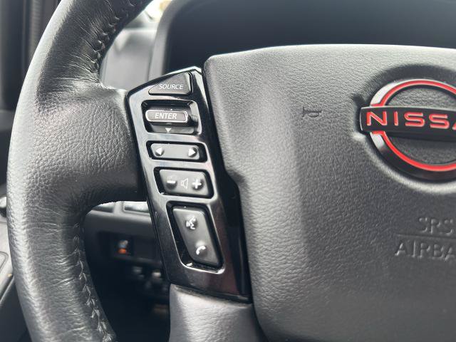 Used 2022 Nissan Frontier PRO-4X w/ Pro-4X Premium Package AWD/4WD image 13