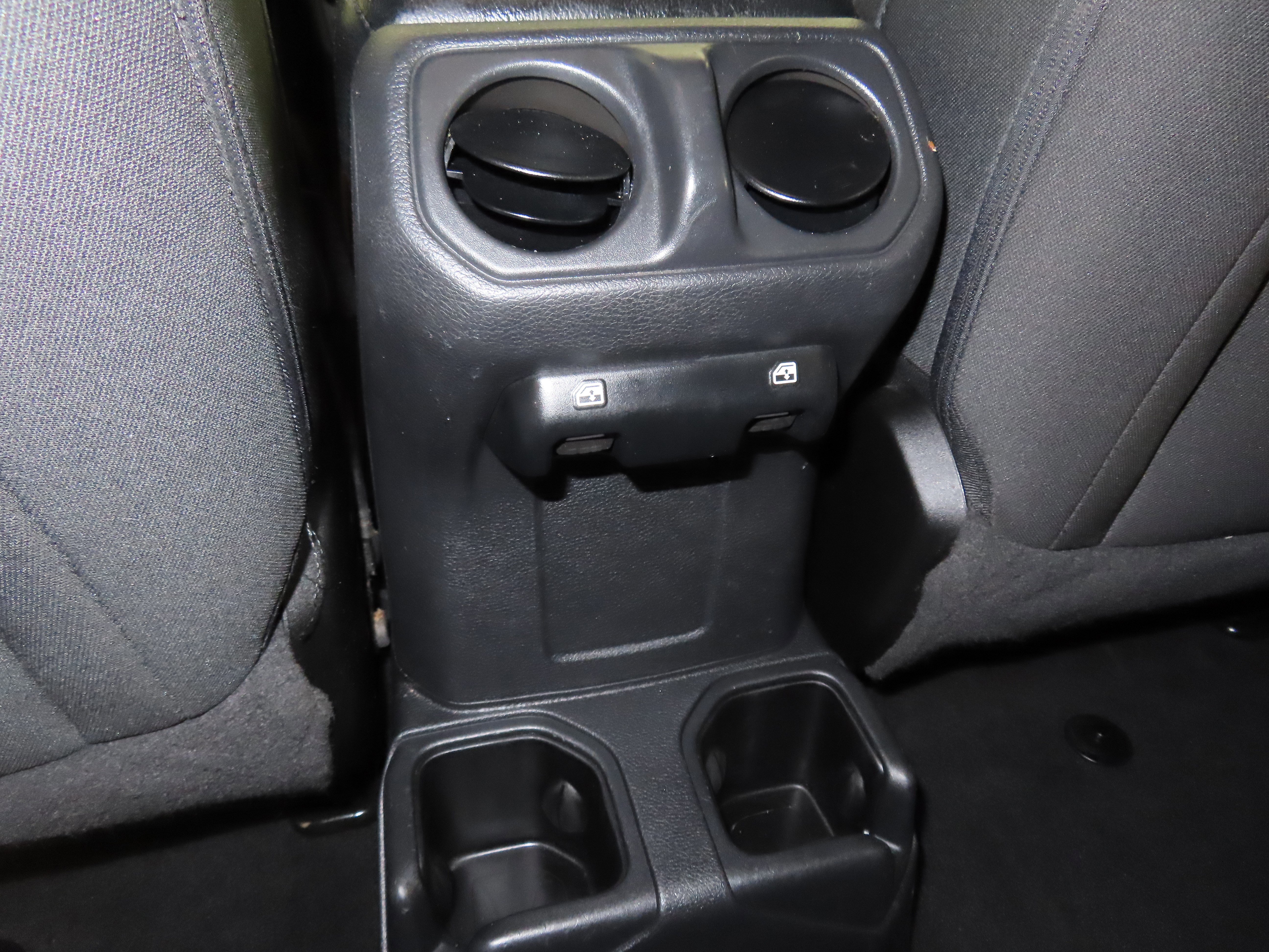 Used 2022 Jeep Wrangler Unlimited Sport image 46