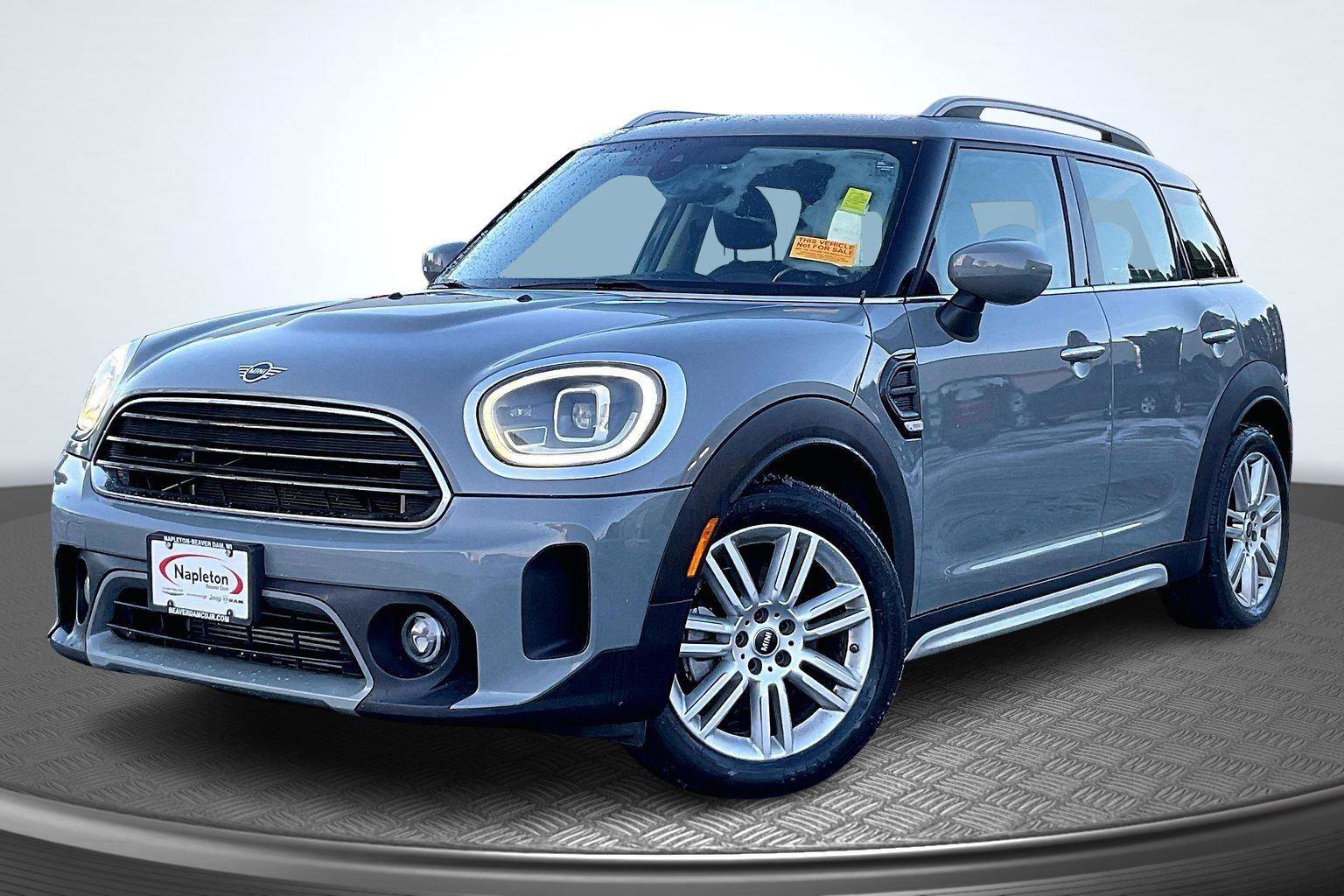 Used 2022 MINI Cooper Countryman image 1