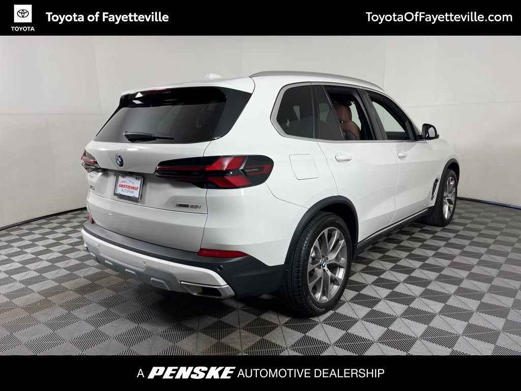 Used 2024 BMW X5 xDrive40i w/ Premium Package image 17