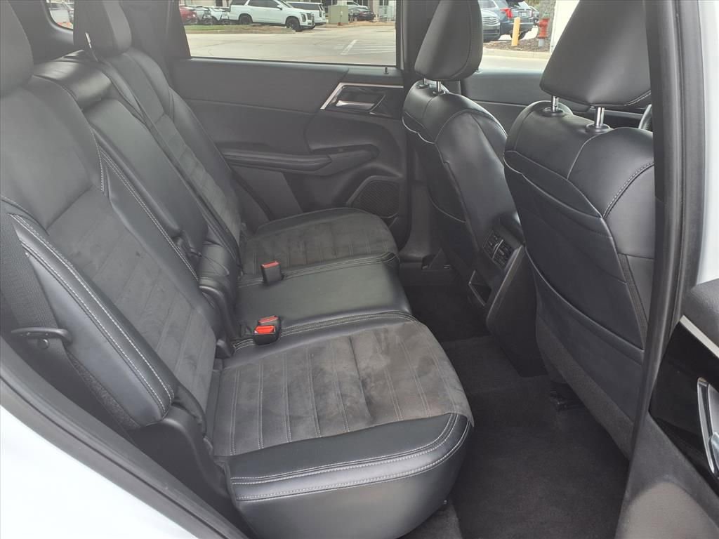 Used 2024 Mitsubishi Outlander Ralliart AWD/4WD image 12
