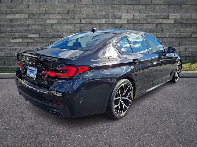 Used 2023 BMW 530i xDrive w/ M Sport Package image 6