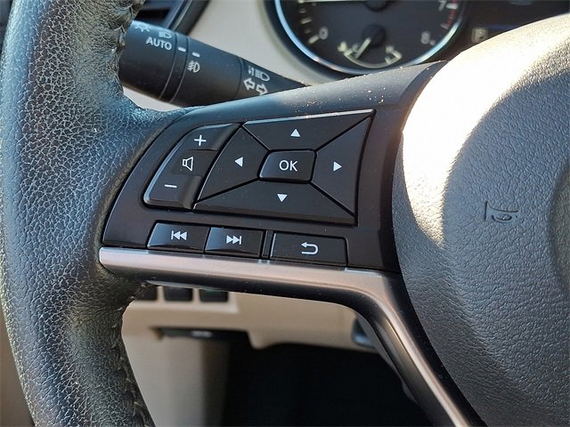 Used 2020 Nissan Rogue SL w/ Premium Package image 19