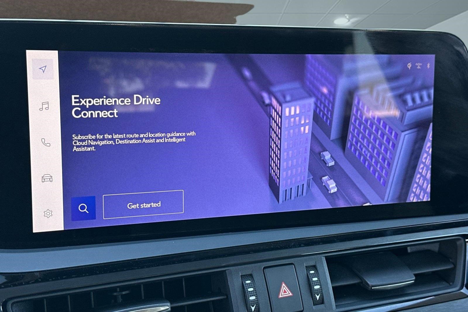 Certified 2025 Lexus ES 300h w/ Premium Package image 23