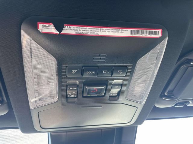 Used 2023 Toyota RAV4 SE w/ Convenience Package AWD/4WD image 25