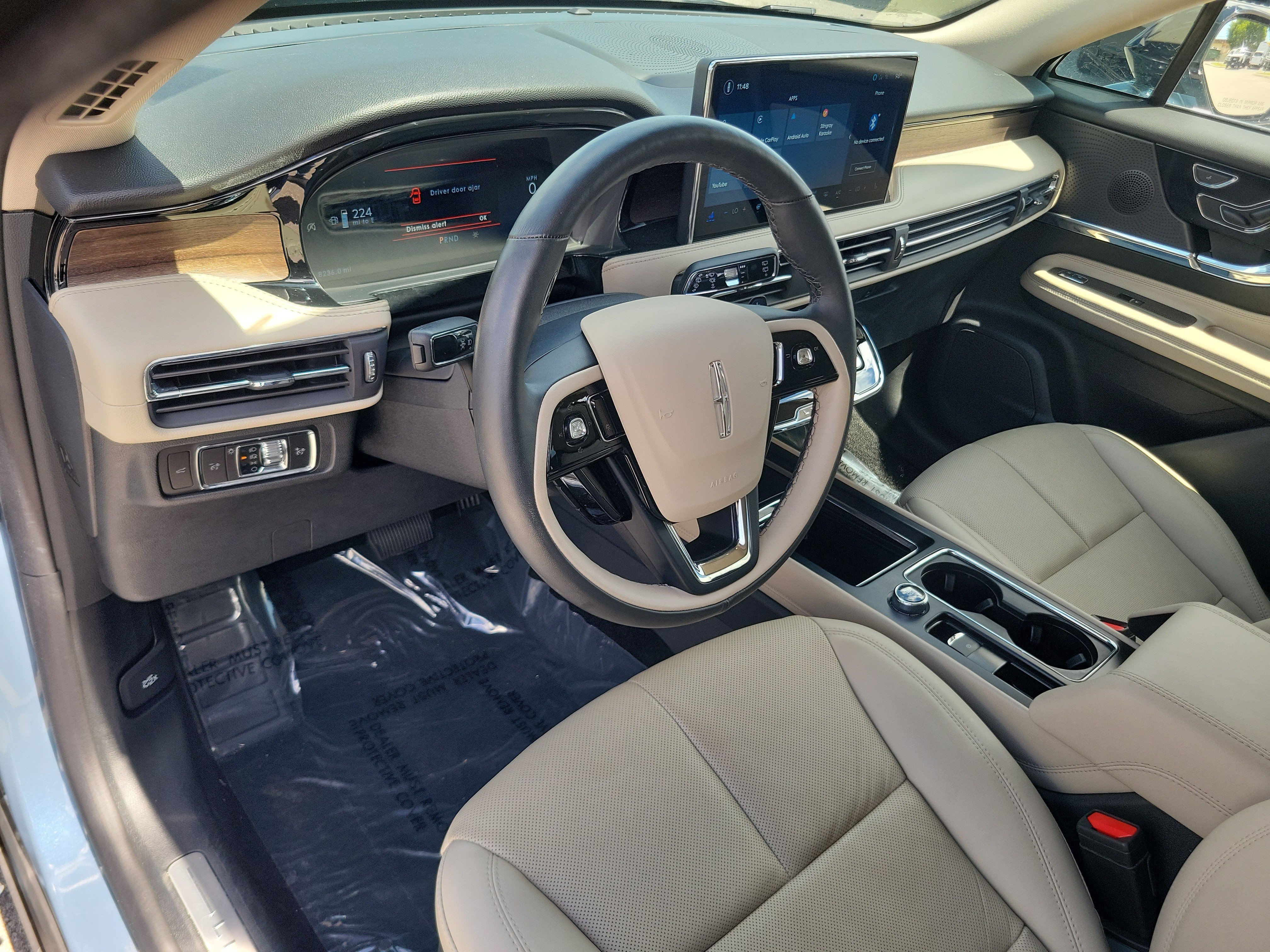 Used 2025 Lincoln Corsair Reserve FWD image 9