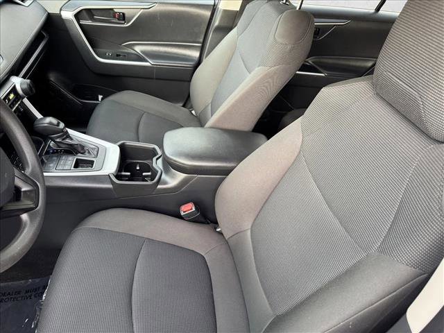 Used 2024 Toyota RAV4 LE image 10