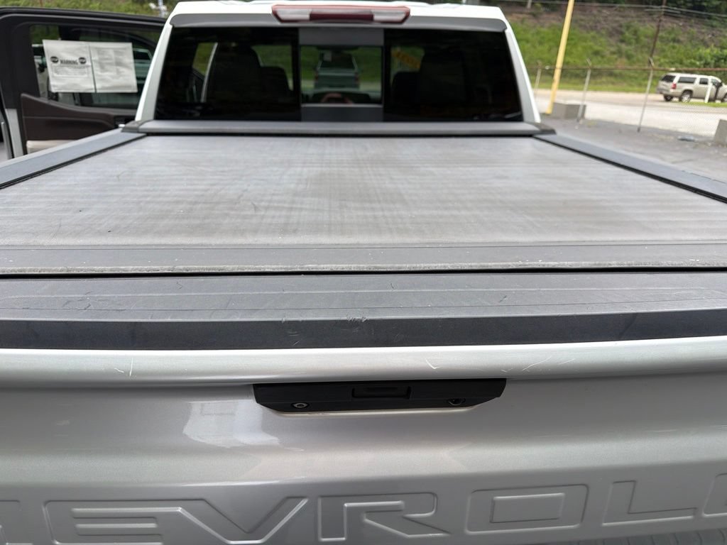 Used 2021 Chevrolet Silverado 1500 LTZ w/ Z71 Off-Road Package AWD/4WD image 12
