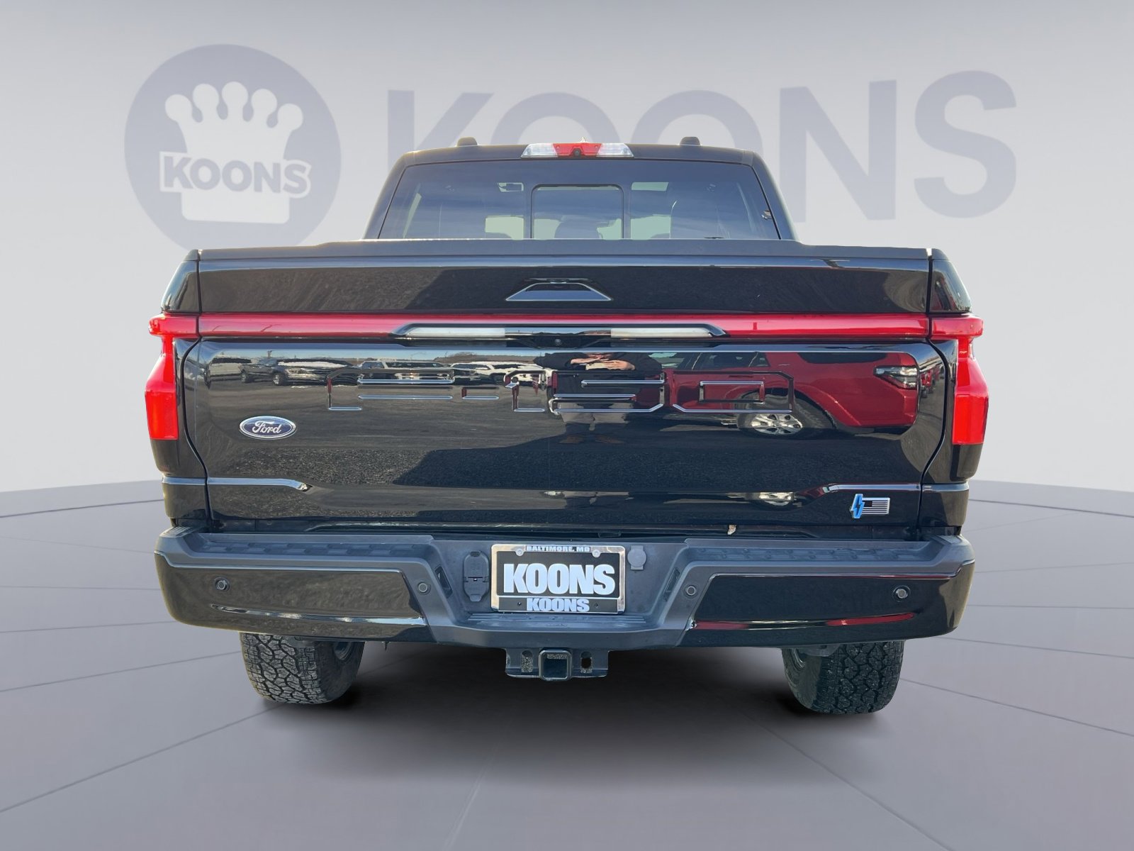 Used 2023 Ford F150 Lightning Lariat w/ Equipment Group 511A High image 5