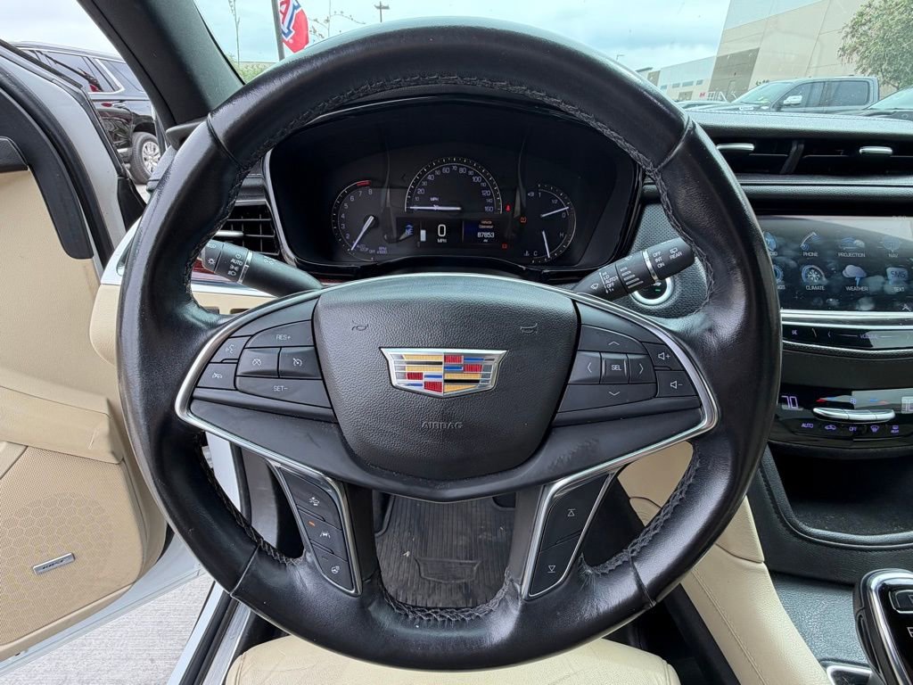 Used 2019 Cadillac XT5 Luxury FWD image 13