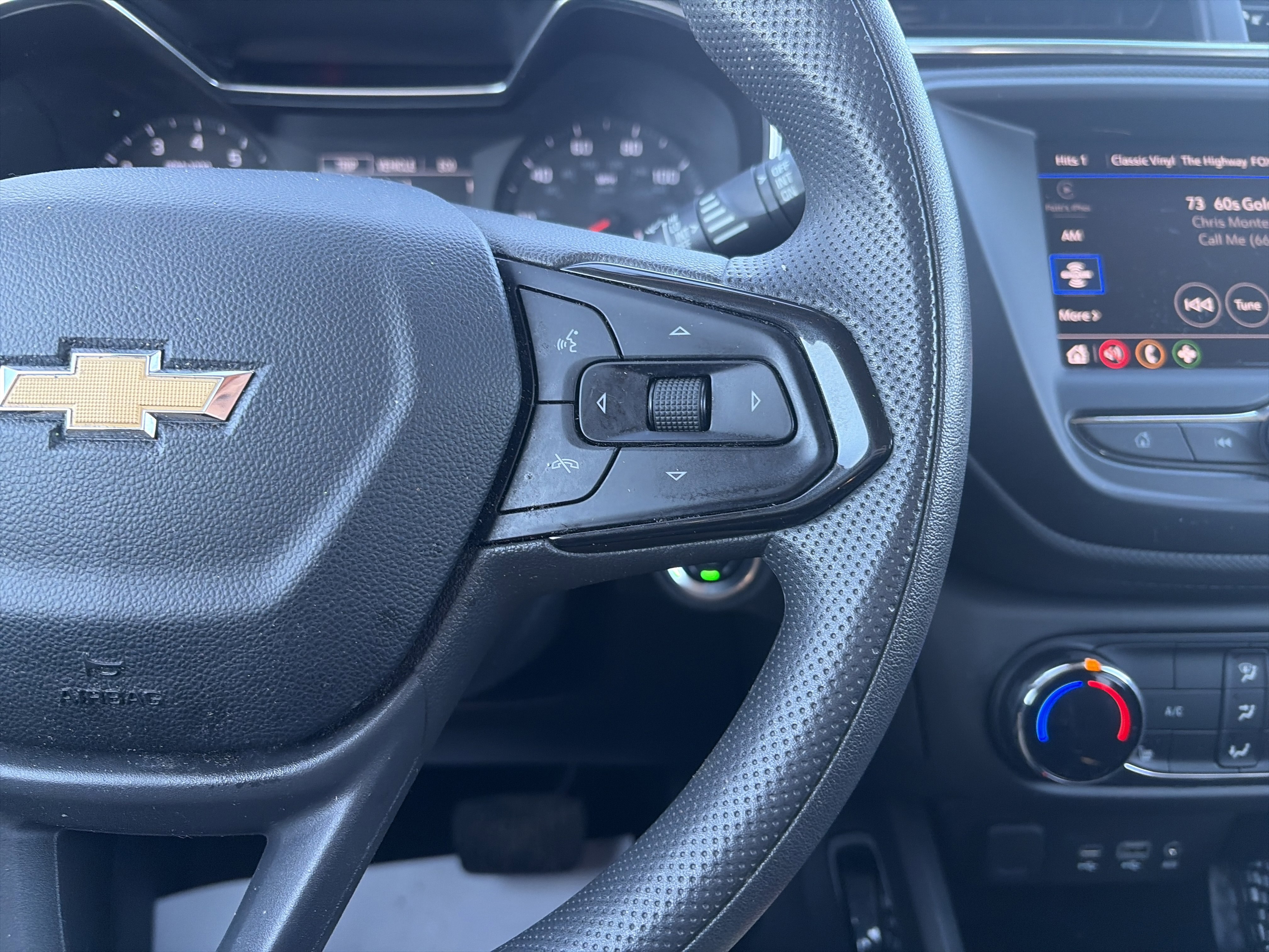 Used 2022 Chevrolet TrailBlazer LT image 19