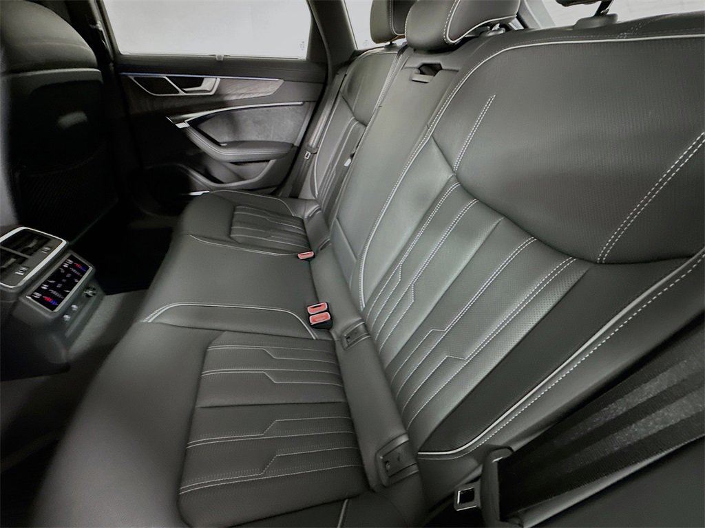 New 2026 Audi A6 3.0T allroad Prestige image 4