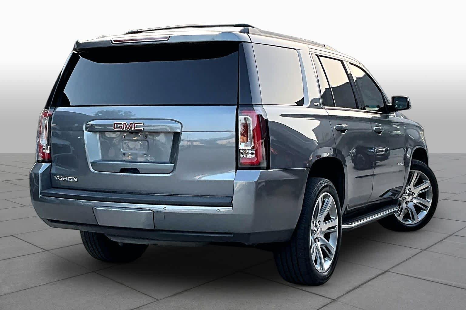 Used 2019 GMC Yukon SLT w/ Open Road Package AWD/4WD image 12