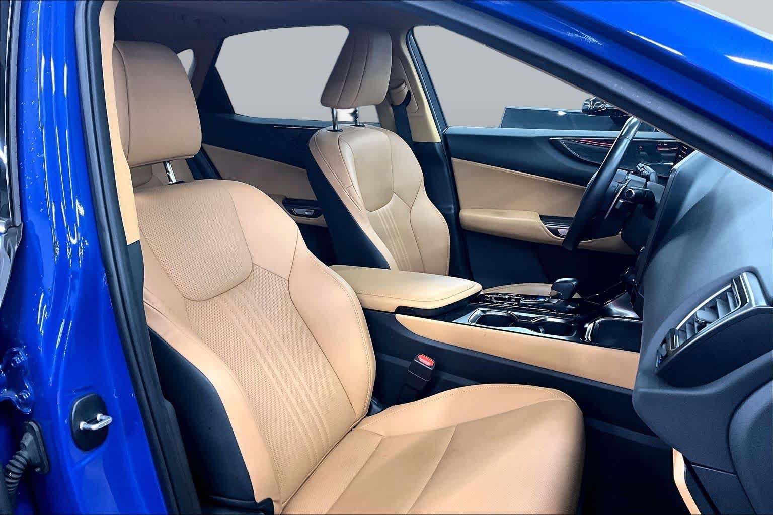 Used 2025 Lexus NX 350h AWD w/ Accessory Package (2T) image 10