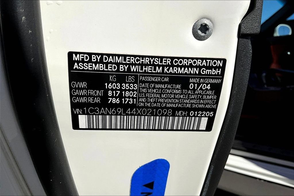 Used 2004 Chrysler Crossfire Coupe image 31